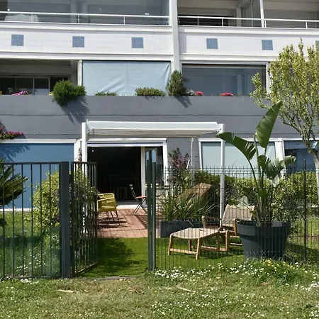 Apartment Acquamarina Rdj *