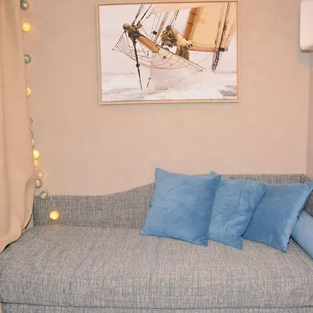 Apartment Acquamarina Rdj